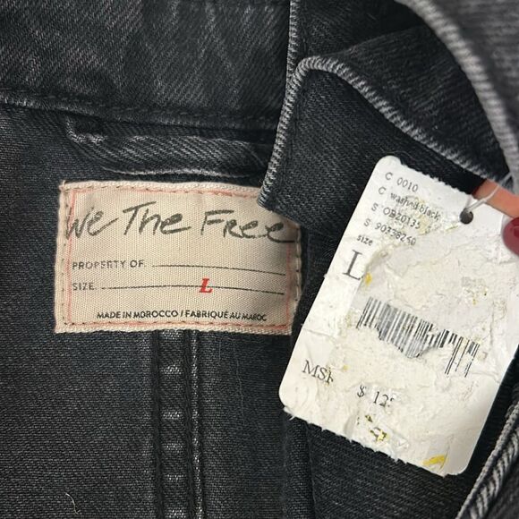 NWT Free People Jade Asymmetrical Hem Denim Jacket in Washed Black size L - Picture 10 of 11